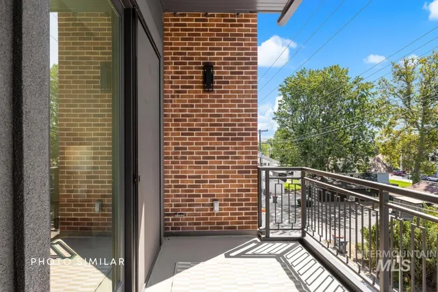 $848,000 | 55 East State Street, Unit 205, Eagle, ID 83616