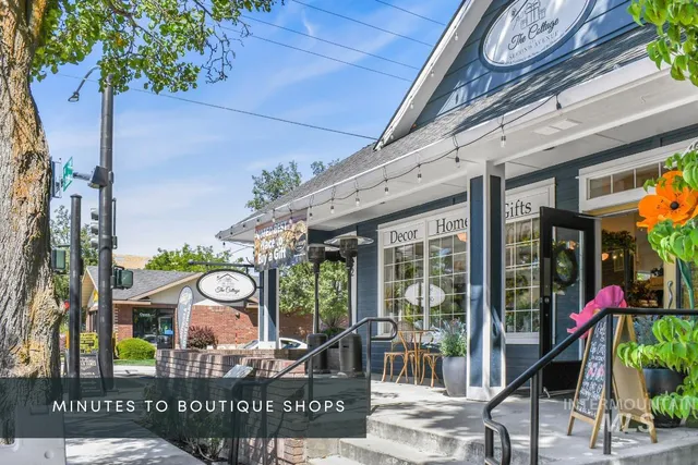 $848,000 | 55 East State Street, Unit 205, Eagle, ID 83616