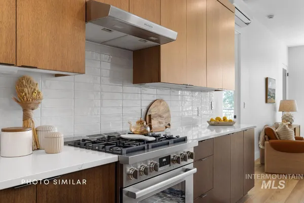 $848,000 | 55 East State Street, Unit 205, Eagle, ID 83616