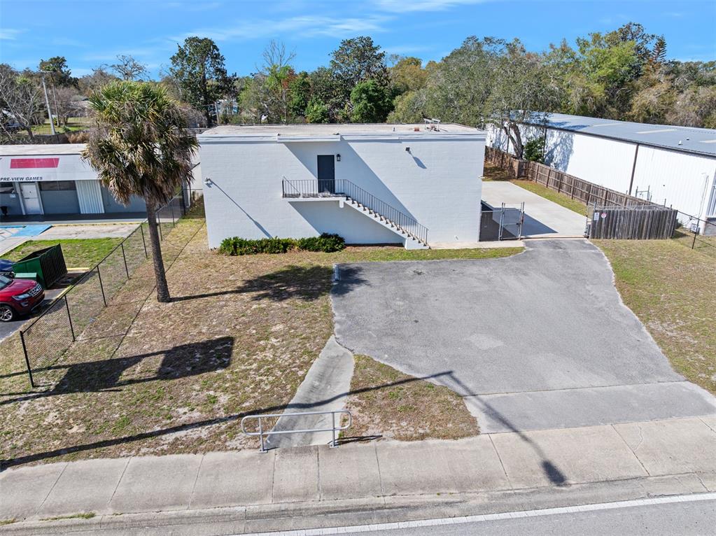 974 South Nova Road Ormond Beach, FL 32174 - Photo 3 of 81