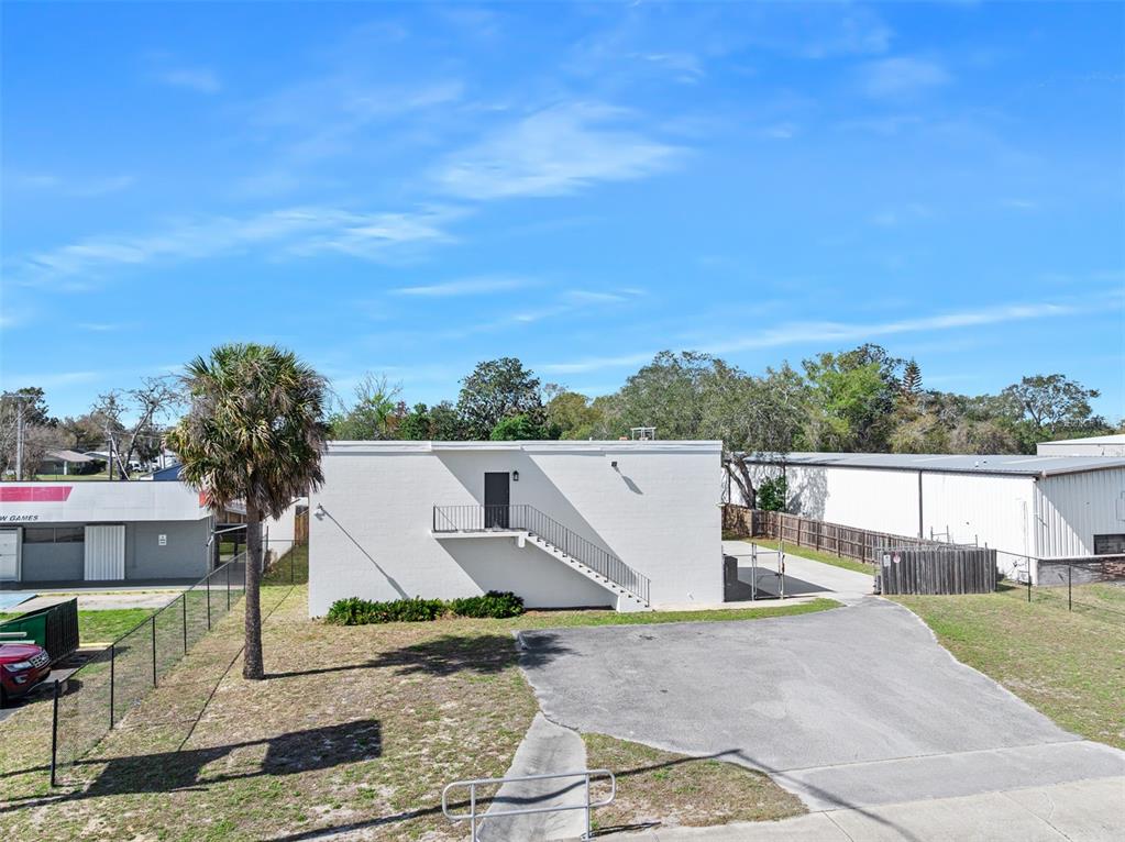 974 South Nova Road Ormond Beach, FL 32174 - Photo 5 of 81