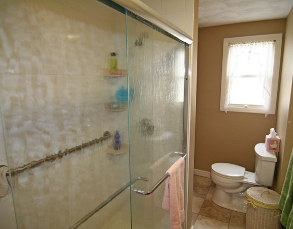 7 Andrews Road Wakefield, MA 01880 - Photo 12 of 18 Gallery Image 12