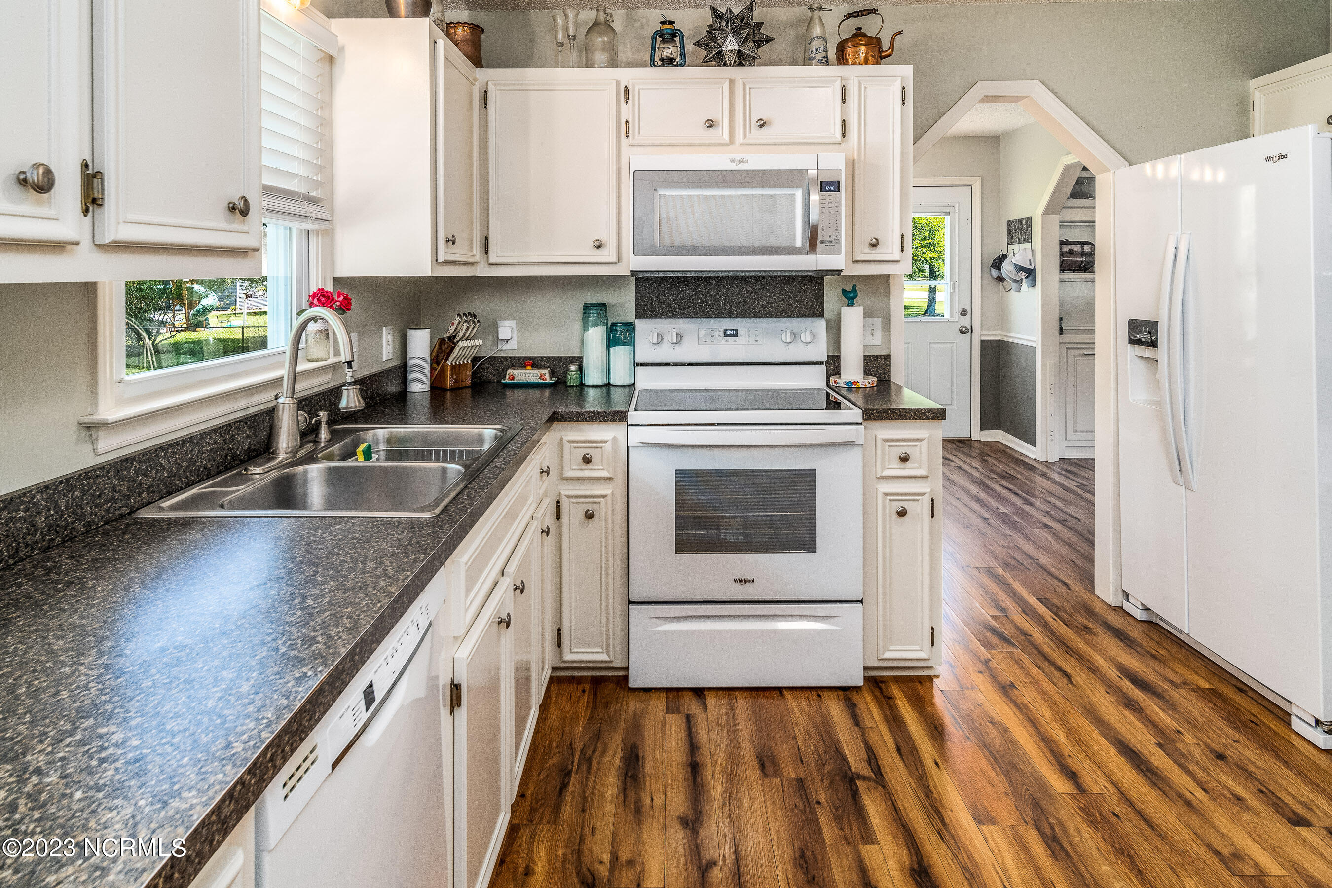 1947 Ivy Road Greenville, NC 27858 - Photo 11 of 35 20230510 MLS A_Dhillion 1947 Ivy Rd Gree