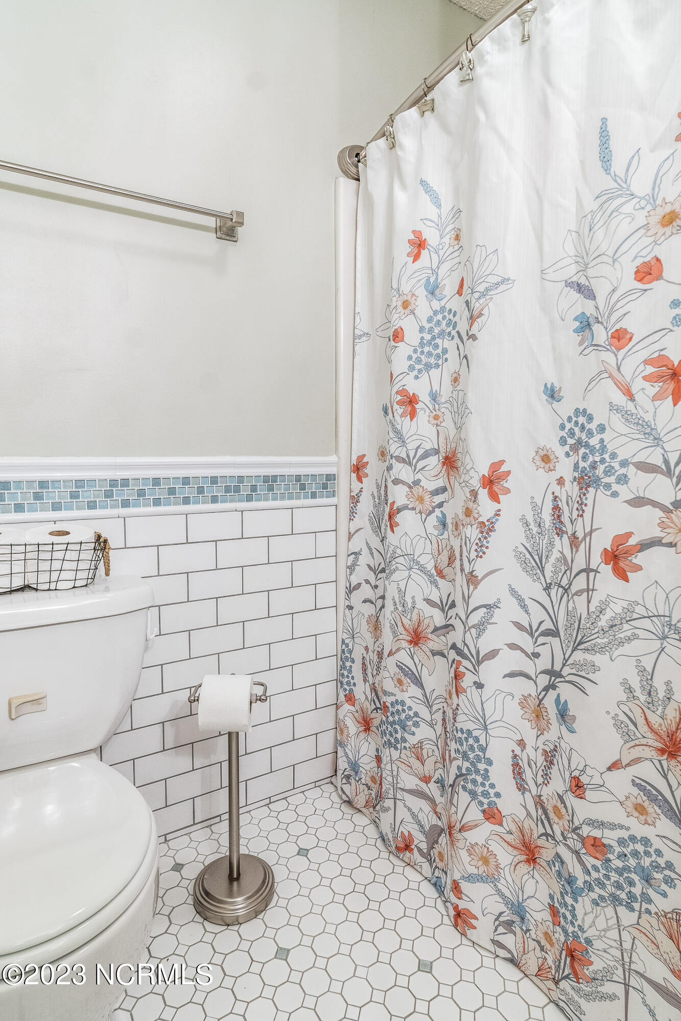 1947 Ivy Road Greenville, NC 27858 - Photo 24 of 35 20230510 MLS A_Dhillion 1947 Ivy Rd Gree