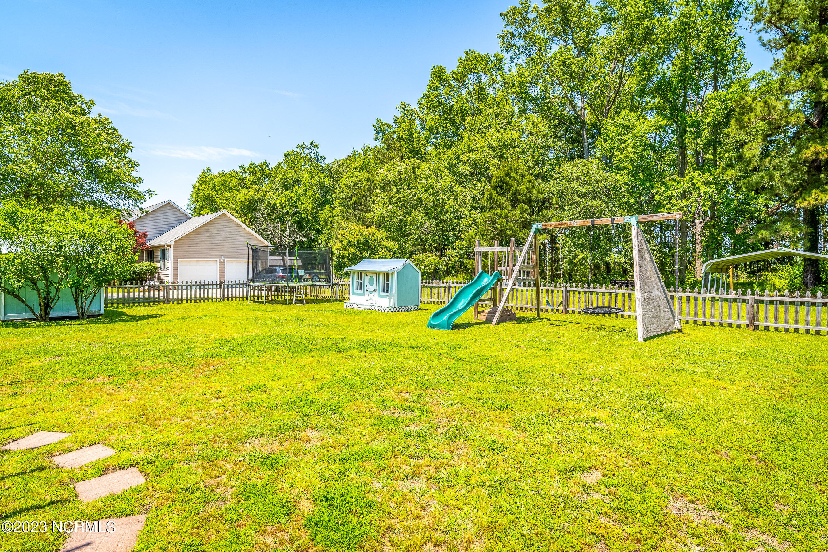 1947 Ivy Road Greenville, NC 27858 - Photo 30 of 35 20230510 MLS A_Dhillion 1947 Ivy Rd Gree