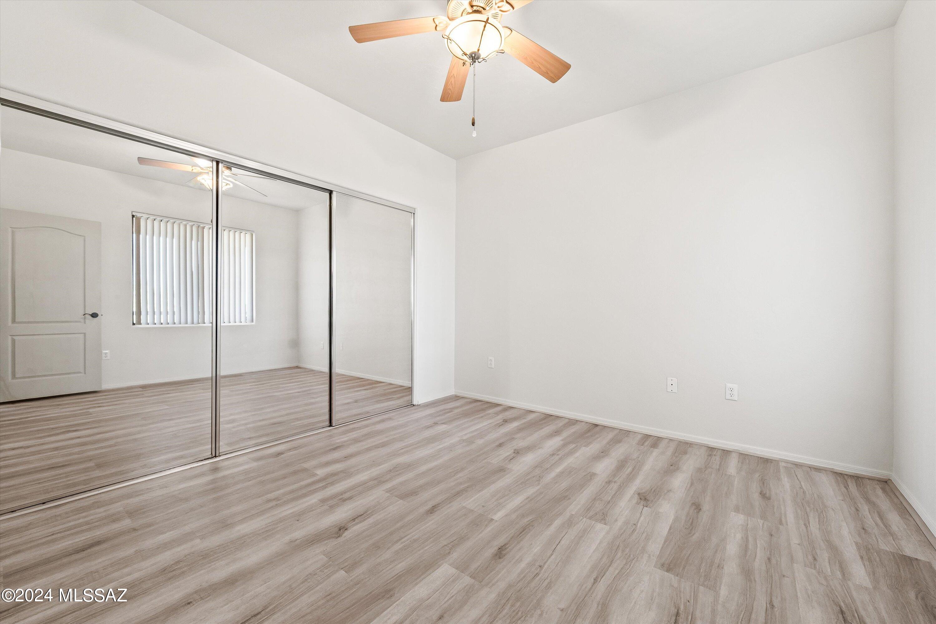 2550 East River Road, Unit 20302 Tucson, AZ 85718 - Photo 25 of 39