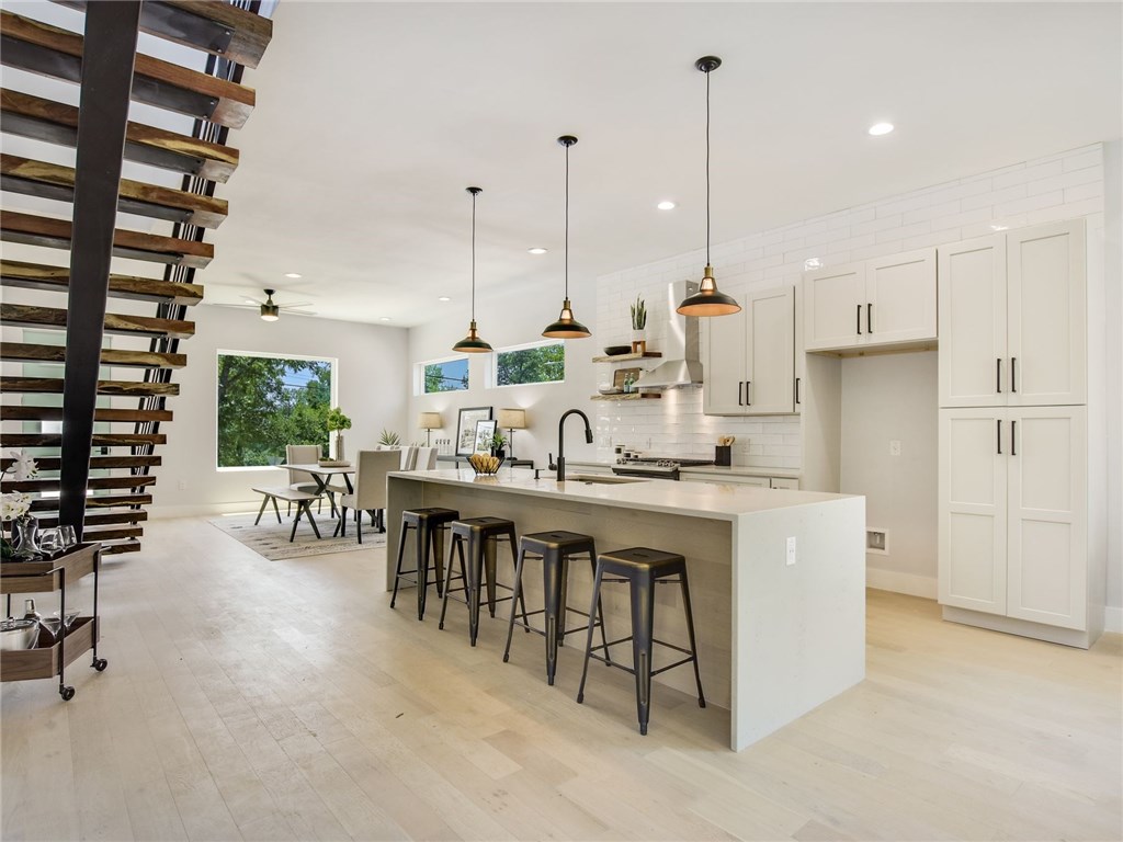 4712 Reyes Street, Unit A Austin, TX 78721 - Photo 1 of 1