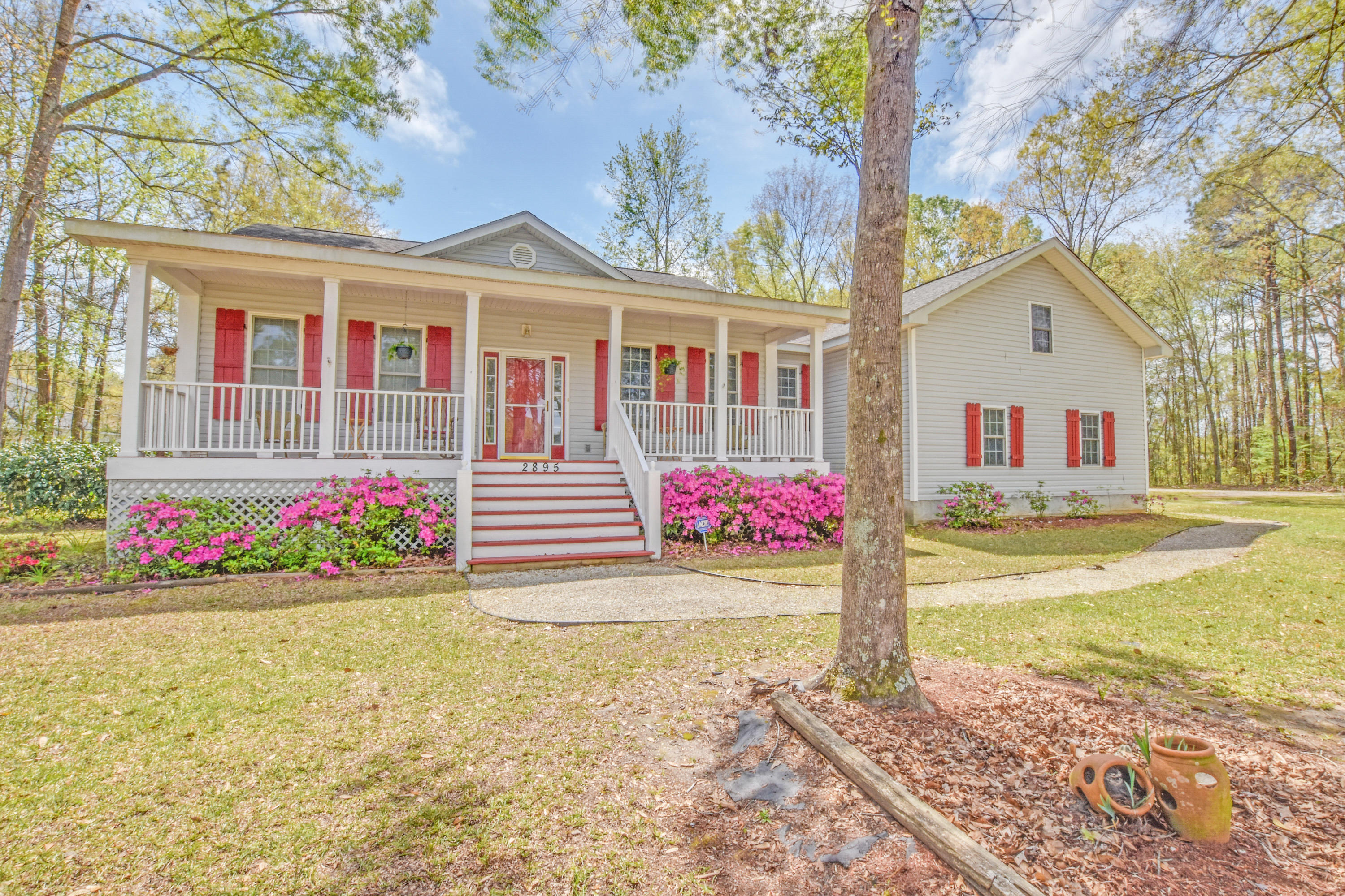 2895 Otranto Road North Charleston, SC 29406 - Photo 4 of 52 Otranto Road