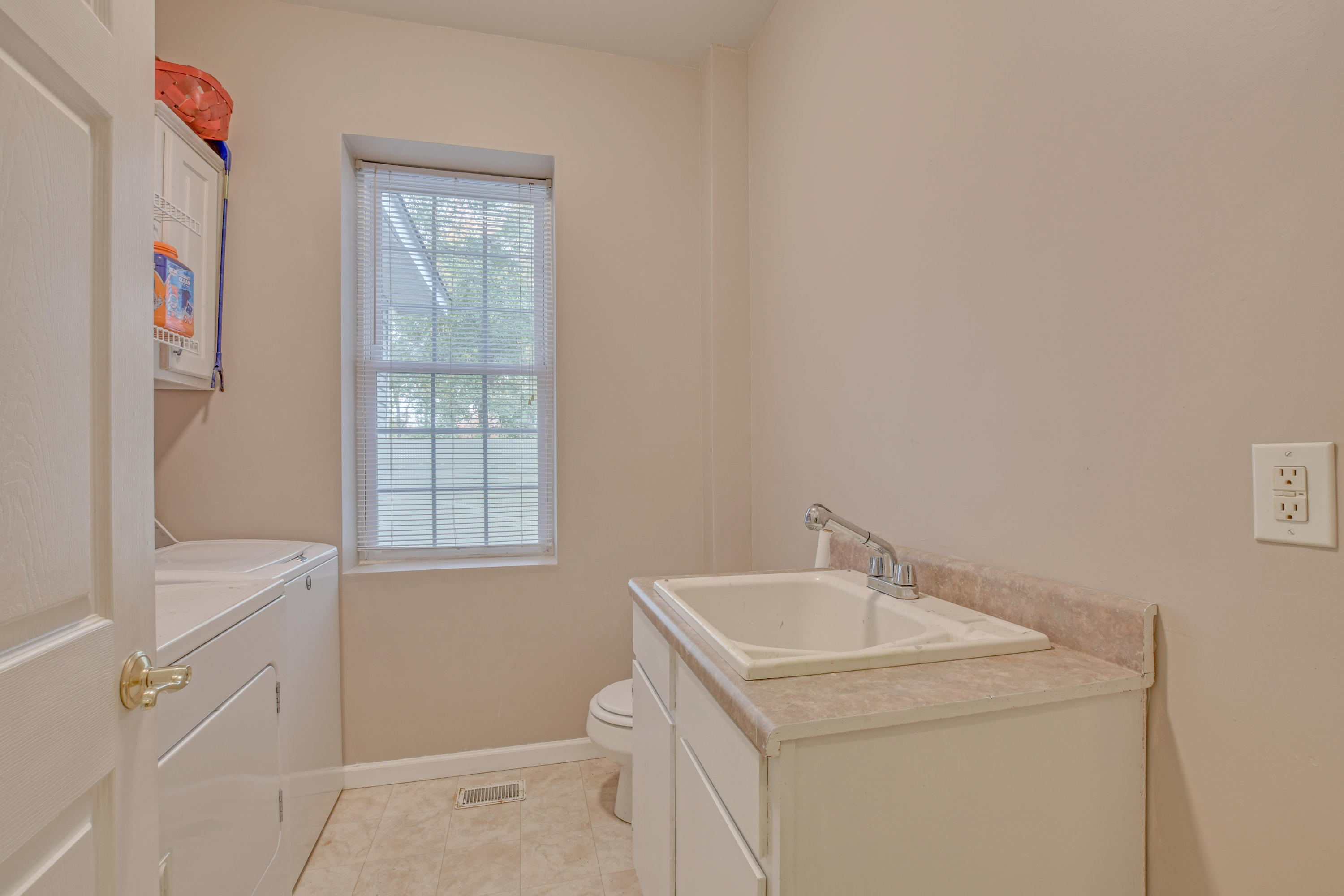 2895 Otranto Road North Charleston, SC 29406 - Photo 36 of 52 Laundry Room