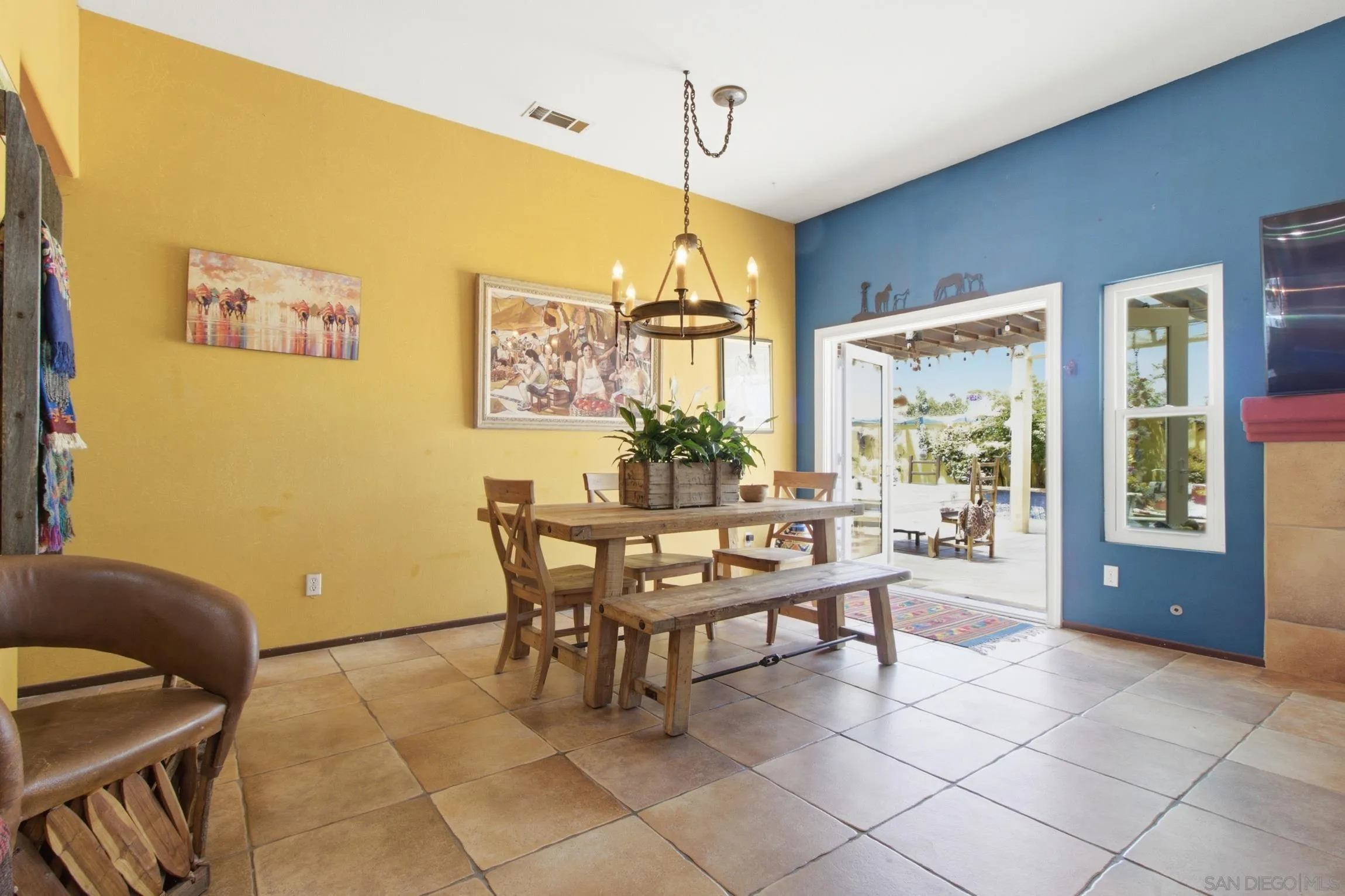 3880 Arista Way Oceanside, CA 92058 - Photo 7 of 26