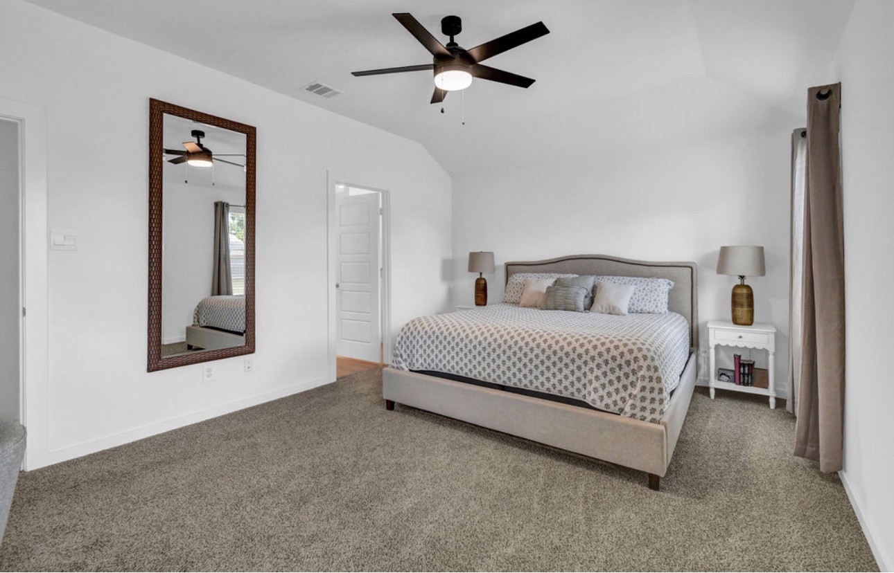 328 Amy Street Angleton, TX 77515 - Photo 18 of 26