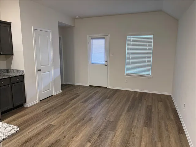 $2,000 | 848 Good Cheer Lane, Lavon, TX 75166