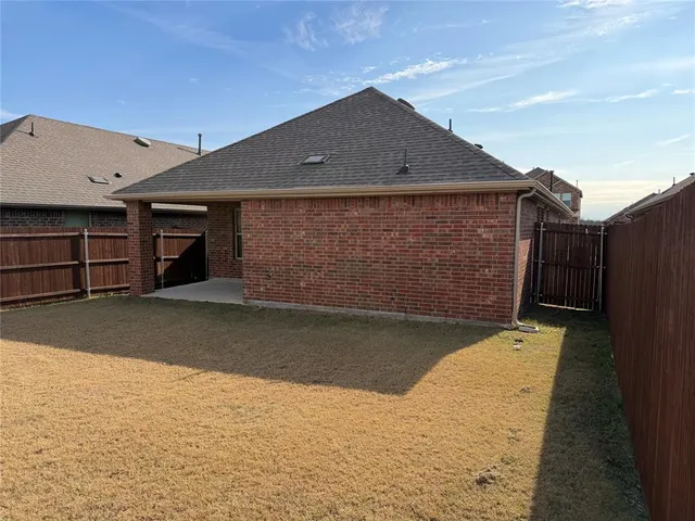 $2,000 | 848 Good Cheer Lane, Lavon, TX 75166