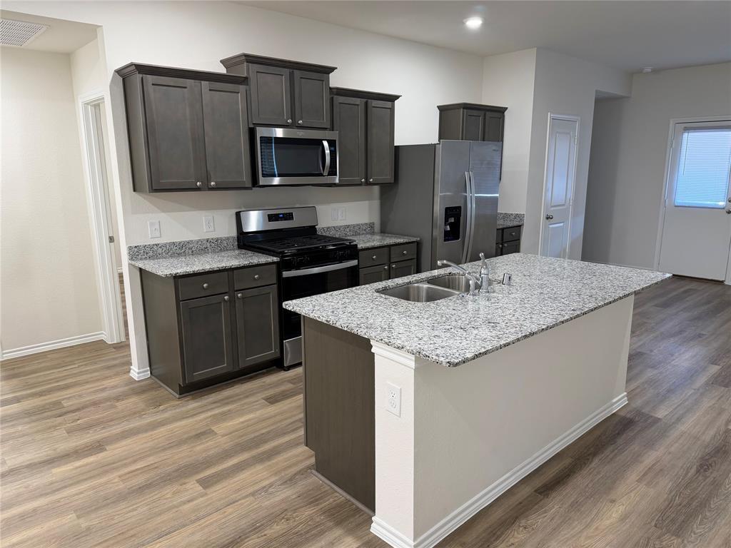 848 Good Cheer Lane Lavon, TX 75166 - Photo 3 of 20