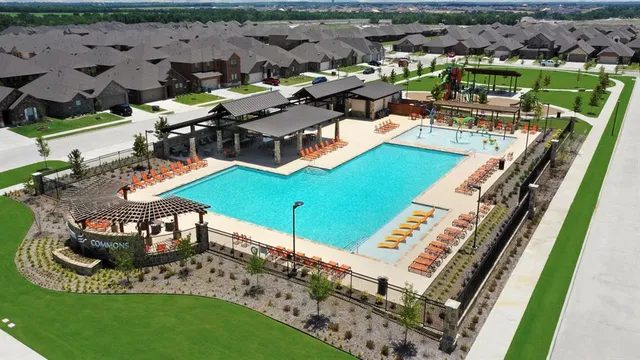 $2,000 | 848 Good Cheer Lane, Lavon, TX 75166