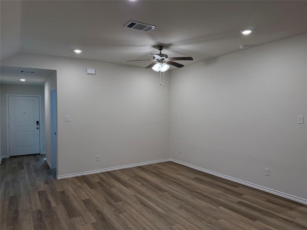 848 Good Cheer Lane Lavon, TX 75166 - Photo 10 of 20 Living room view