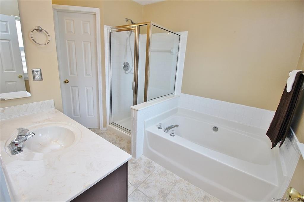 928 Knightsbridge Road Fort Mill, SC 29708 - Photo 15 of 21