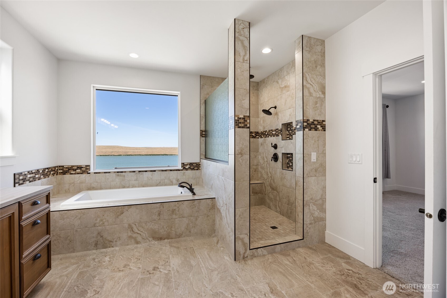 7328 Stonecrest Road Northeast Moses Lake, WA 98837 - Photo 19 of 40