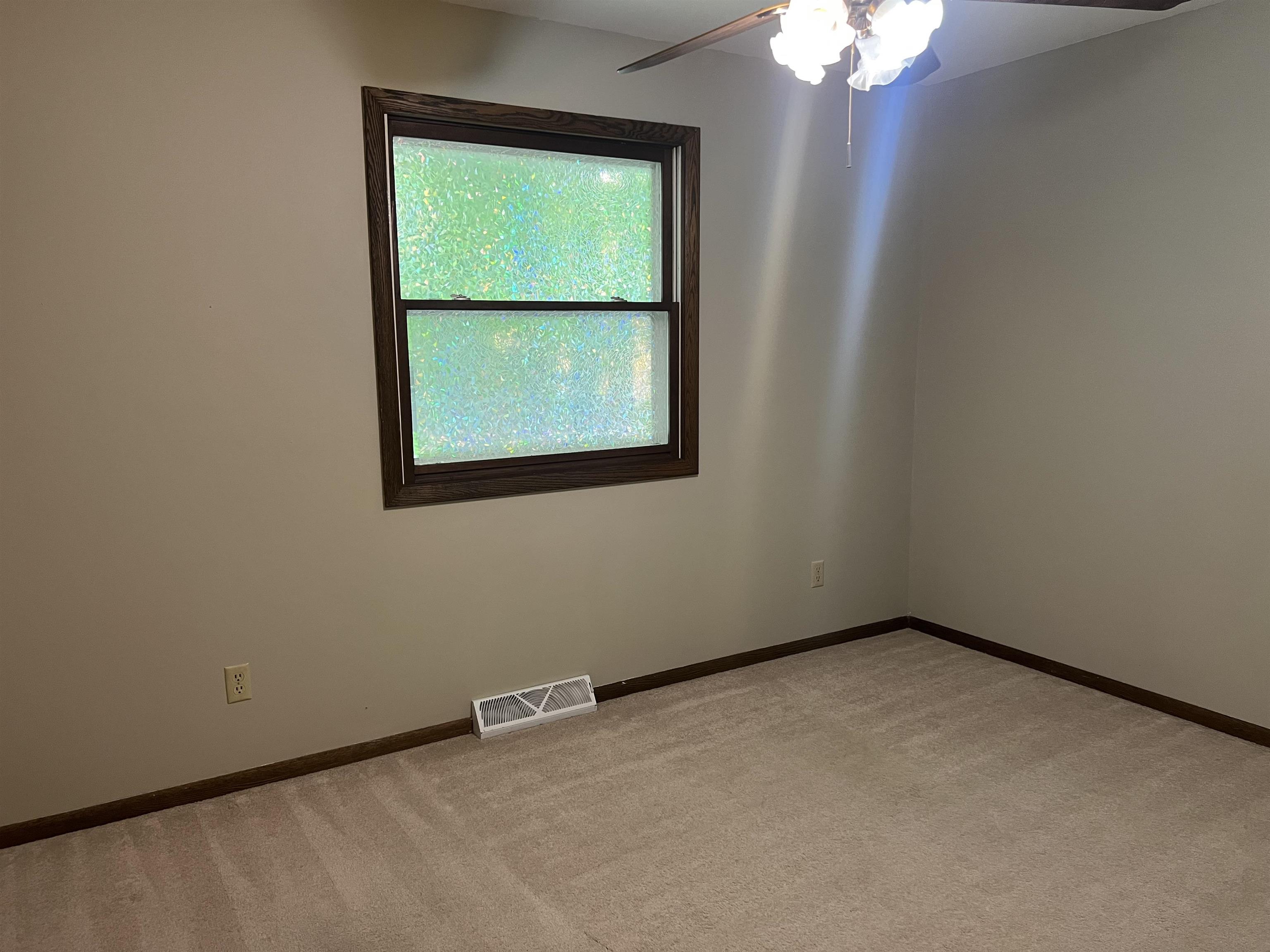 7112 Sylvan Street Schofield, WI 54476 - Photo 12 of 27