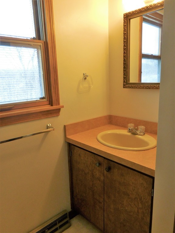 930 Piper Road West Springfield, MA 01089 - Photo 18 of 28
