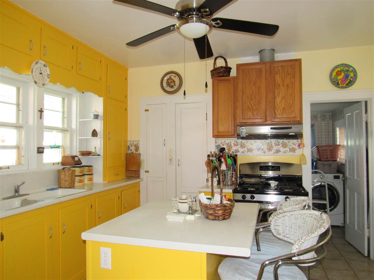 411 North Broadway Street Butler, IN 46721 - Photo 6 of 25