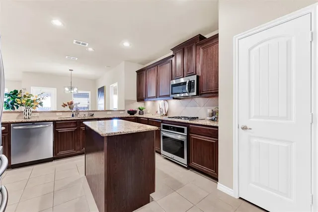 $375,000 | 4813 Stacy Court, Rowlett, TX 75088