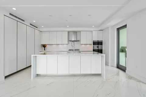 $3,788,500 | 495 East Royal Palm Road, Unit 402, Boca Raton, FL 33432