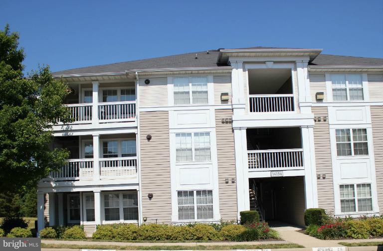 14154 Cuddy Loop, Unit 101 Woodbridge, VA 22193 - Photo 7 of 9 Exterior (General)