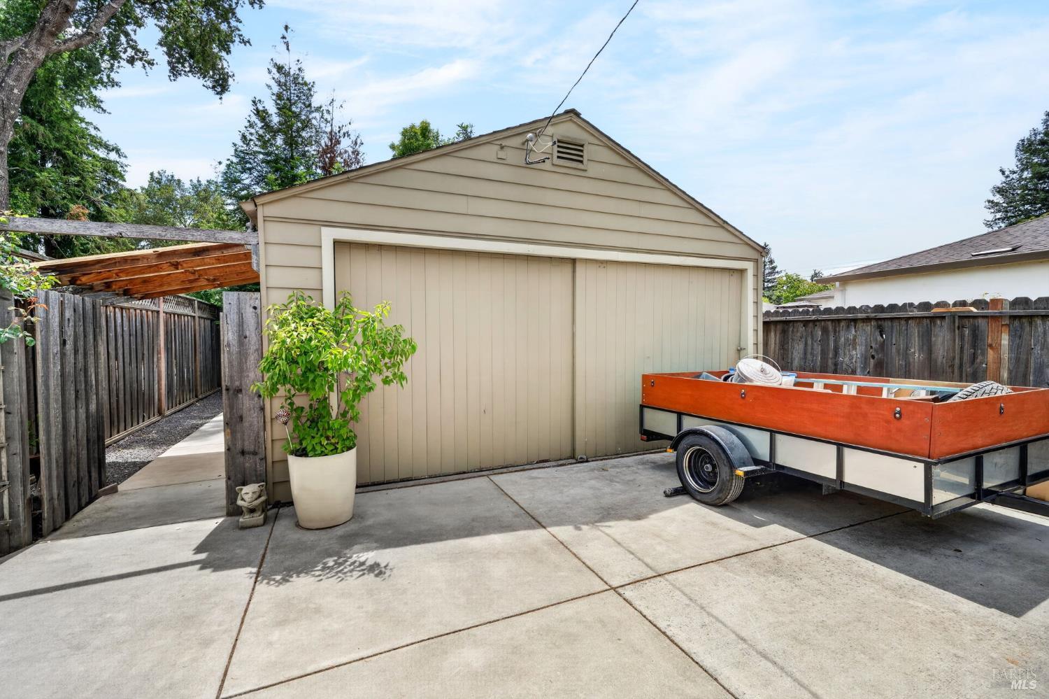 2022 Augustan Avenue Santa Rosa, CA 95404 - Photo 25 of 30