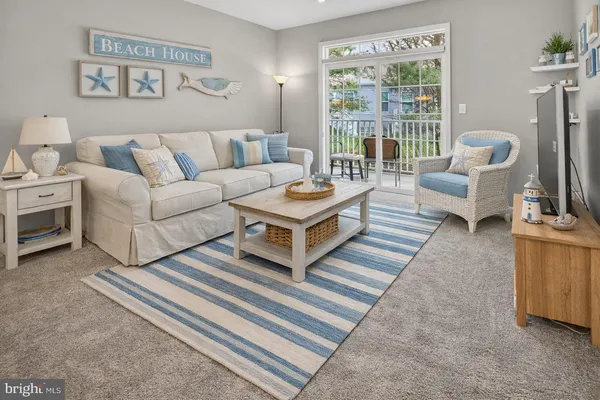 $598,900 | 37670 Exeter Drive, Unit 2, Rehoboth Beach, DE 19971