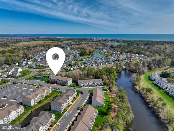 $599,000 | 37670 Exeter Drive, Unit 2, Rehoboth Beach, DE 19971