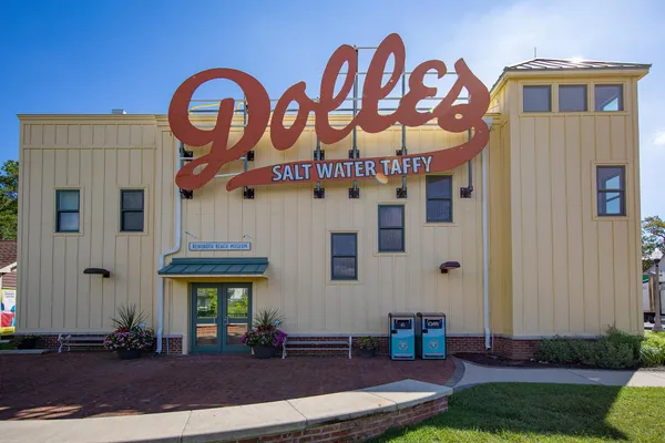$598,900 | 37670 Exeter Drive, Unit 2, Rehoboth Beach, DE 19971