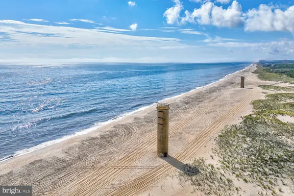$598,900 | 37670 Exeter Drive, Unit 2, Rehoboth Beach, DE 19971
