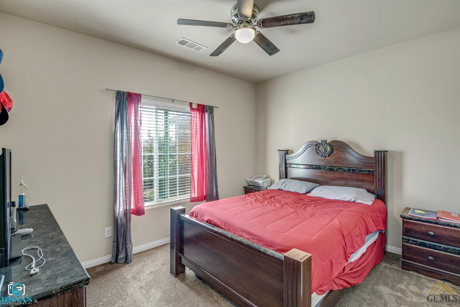 7707 Rhine Drive Bakersfield, CA 93313 - Photo 20 of 33