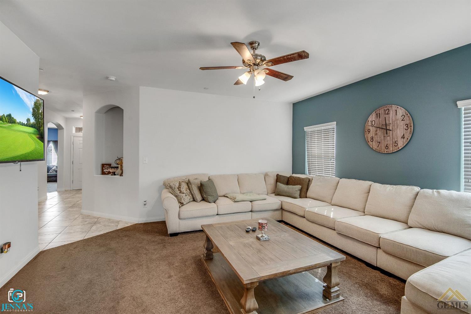 7707 Rhine Drive Bakersfield, CA 93313 - Photo 10 of 33