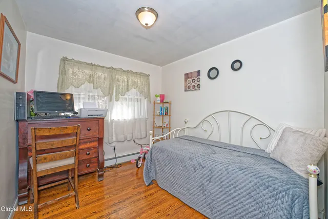 $353,900 | 17 Midland Road, North Greenbush, NY 12180