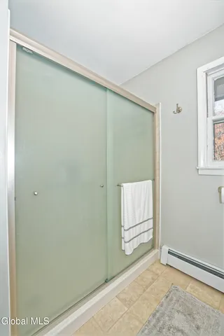 $353,900 | 17 Midland Road, North Greenbush, NY 12180