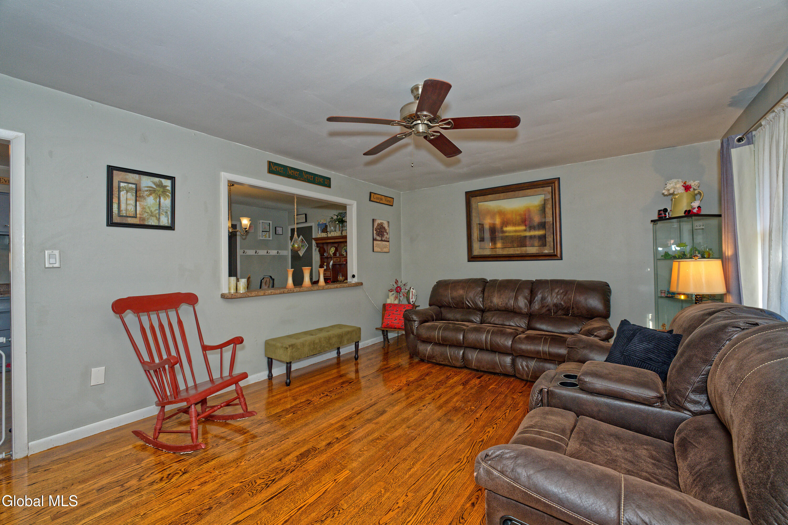 17 Midland Road North Greenbush, NY 12180 - Photo 8 of 20 IMG_0321