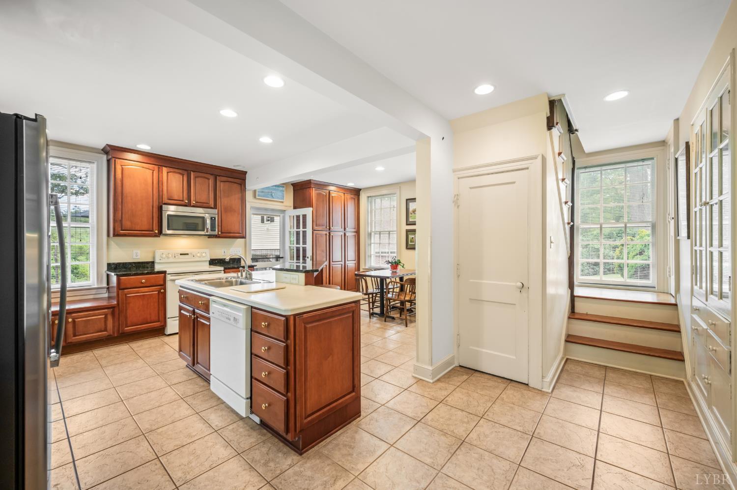 1686 Holcomb Rock Road Lynchburg, VA 24503 - Photo 25 of 69 Gallery Image 25