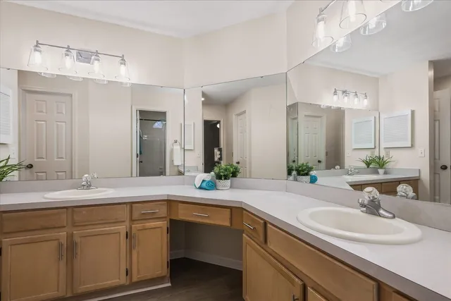 $2,100 | 3588 Wexford Court, Tallahassee, FL 32309