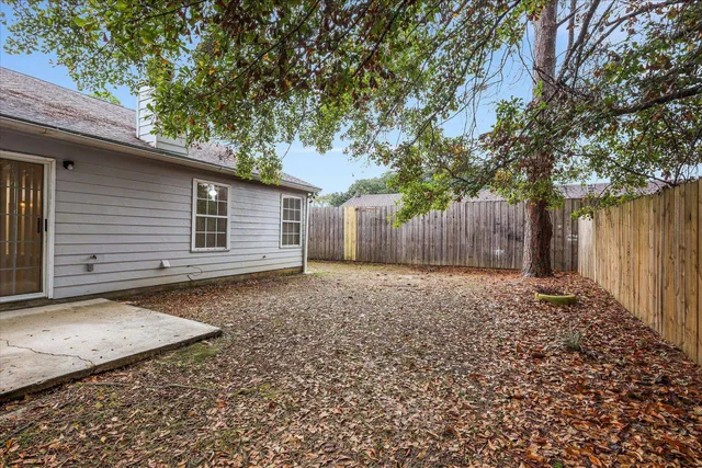 $2,100 | 3588 Wexford Court, Tallahassee, FL 32309