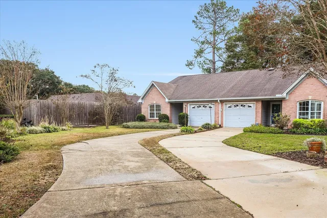 $2,100 | 3588 Wexford Court, Tallahassee, FL 32309
