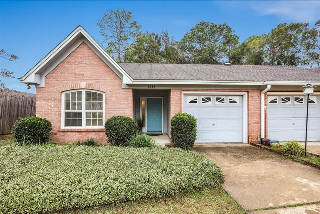 $2,100 | 3588 Wexford Court, Tallahassee, FL 32309