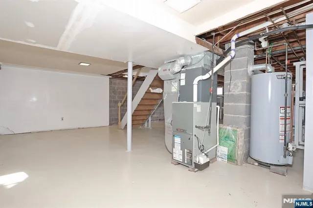 $878,000 | 31 Madison Avenue, Demarest, NJ 07627