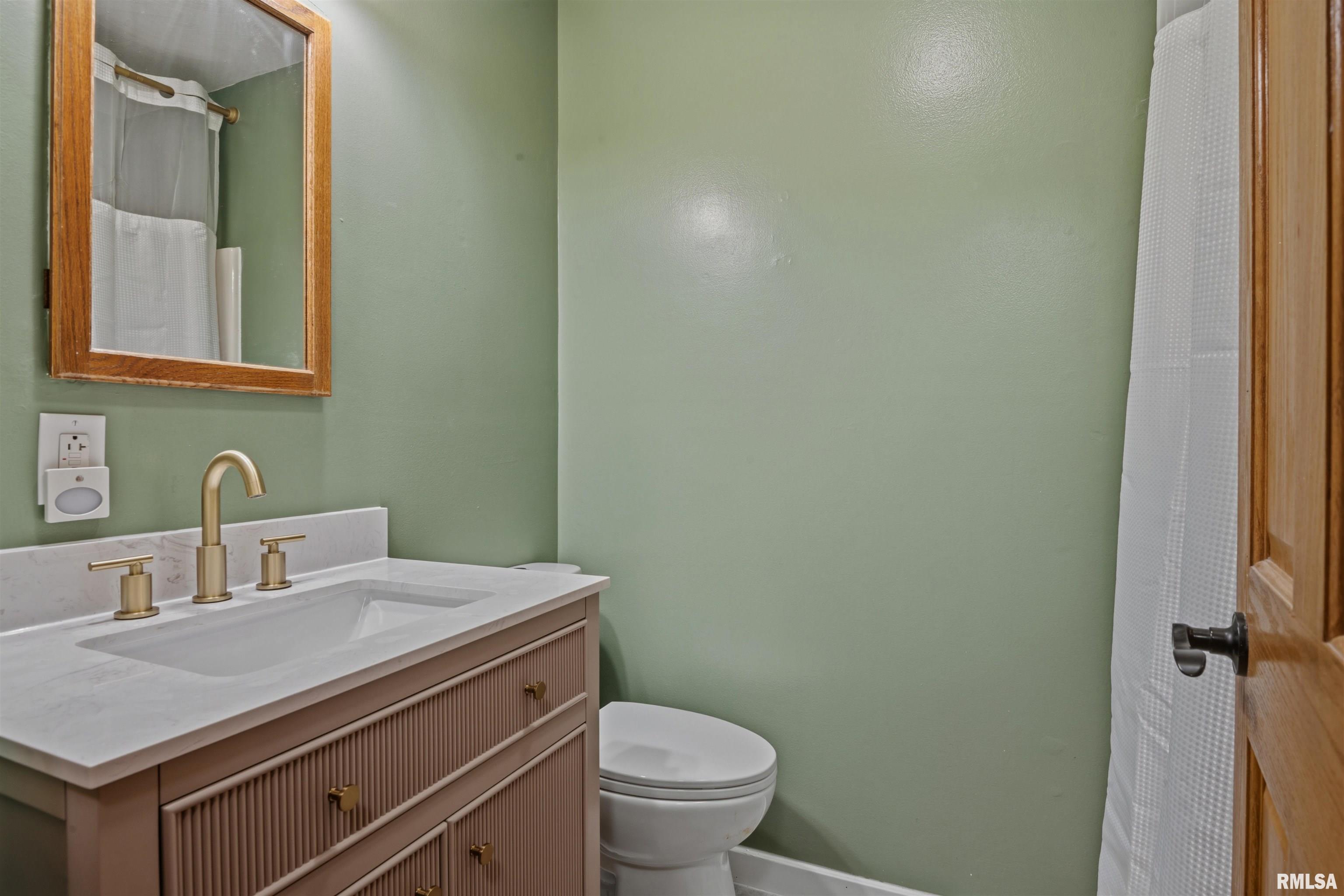 9127 East Loami Road Loami, IL 62661 - Photo 26 of 53