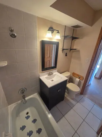 $1,650 | 10510 Parkside Avenue, Unit 7, Chicago Ridge, IL 60415