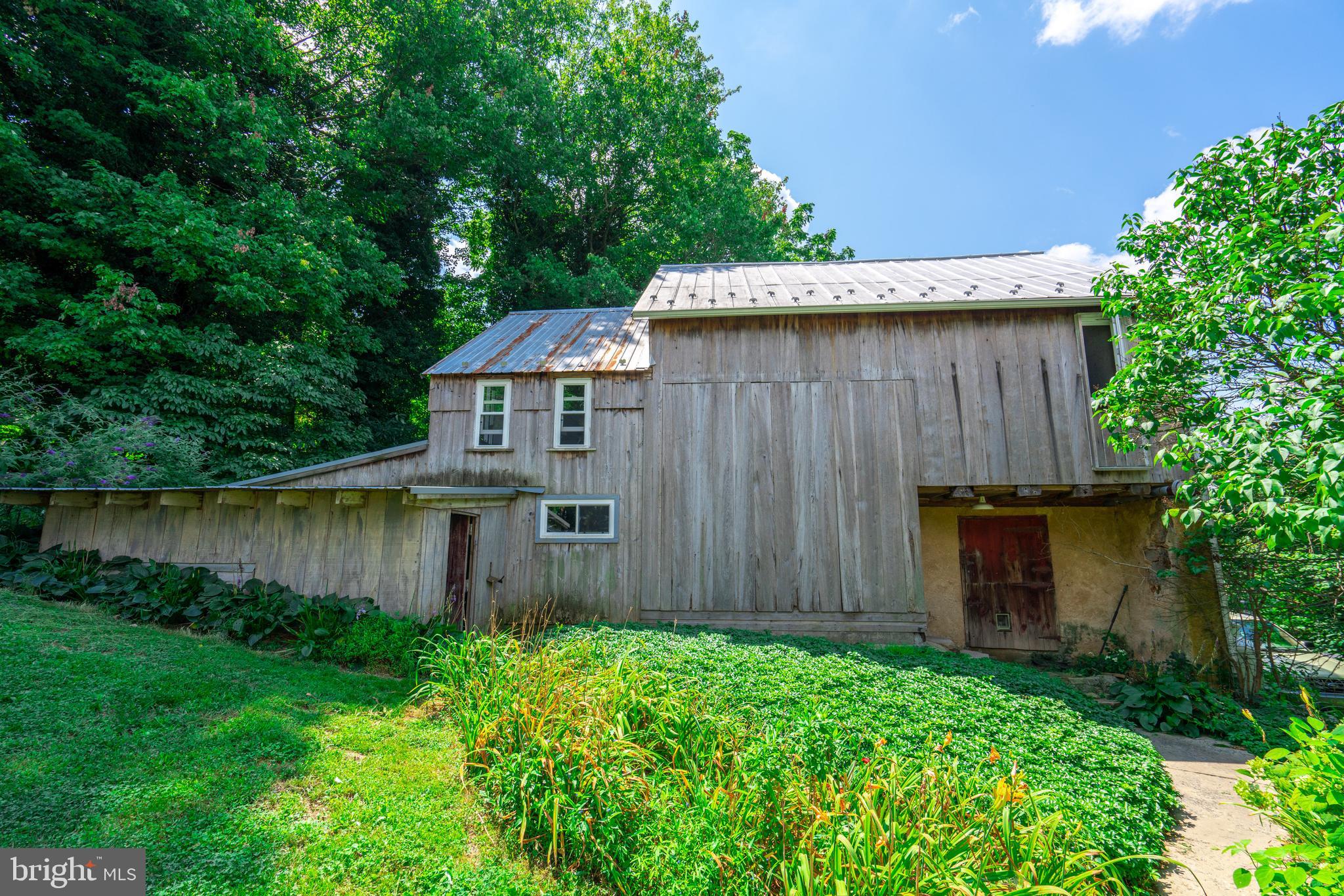 81 Stove Road Barto, PA 19504 - Photo 9 of 59 Gallery Image 9