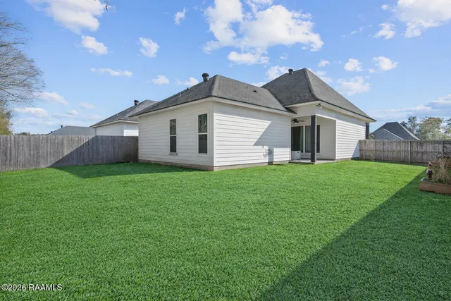 $240,000 | 134 Twin Meadow Lane, Lafayette, LA 70508