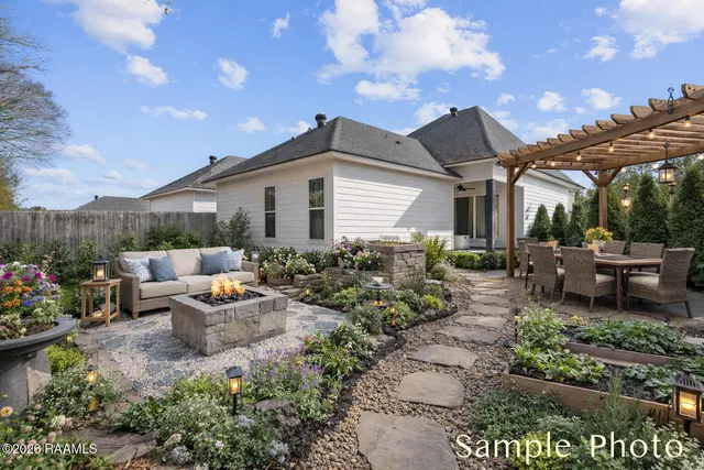 $240,000 | 134 Twin Meadow Lane, Lafayette, LA 70508