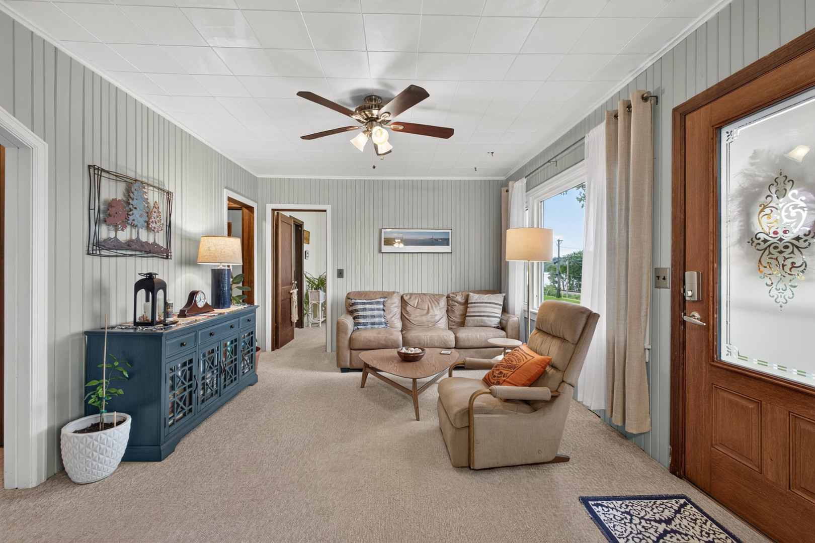 712 South Cody Road Le Claire, IA 52753 - Photo 13 of 43 Gallery Image 13